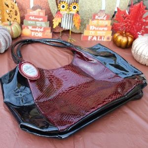 Black/red patent bag